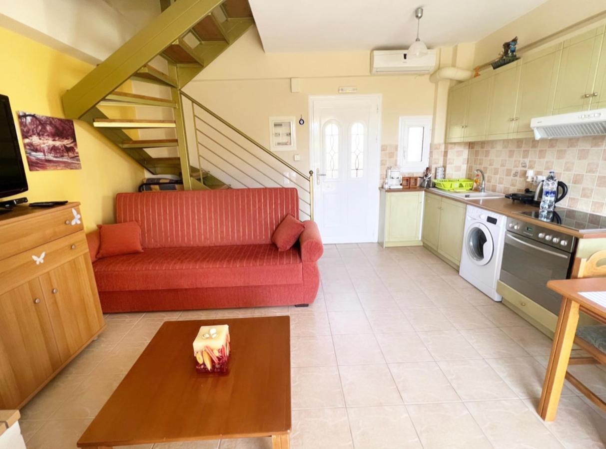 Maisonette sea view , Finikounda Exterior foto